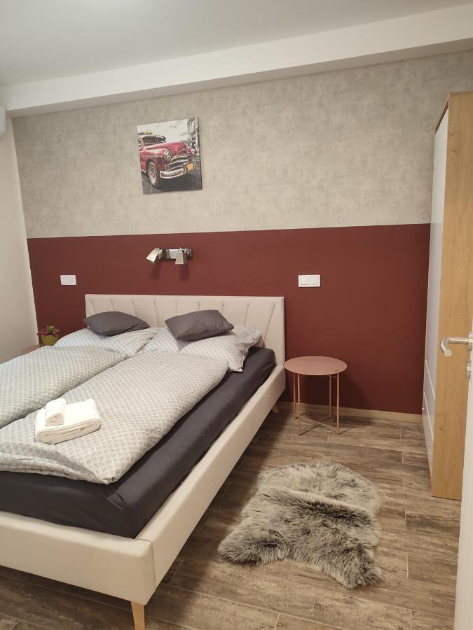 Vorosko Apartmanhaz Apartment Balatonalmádi Exterior foto